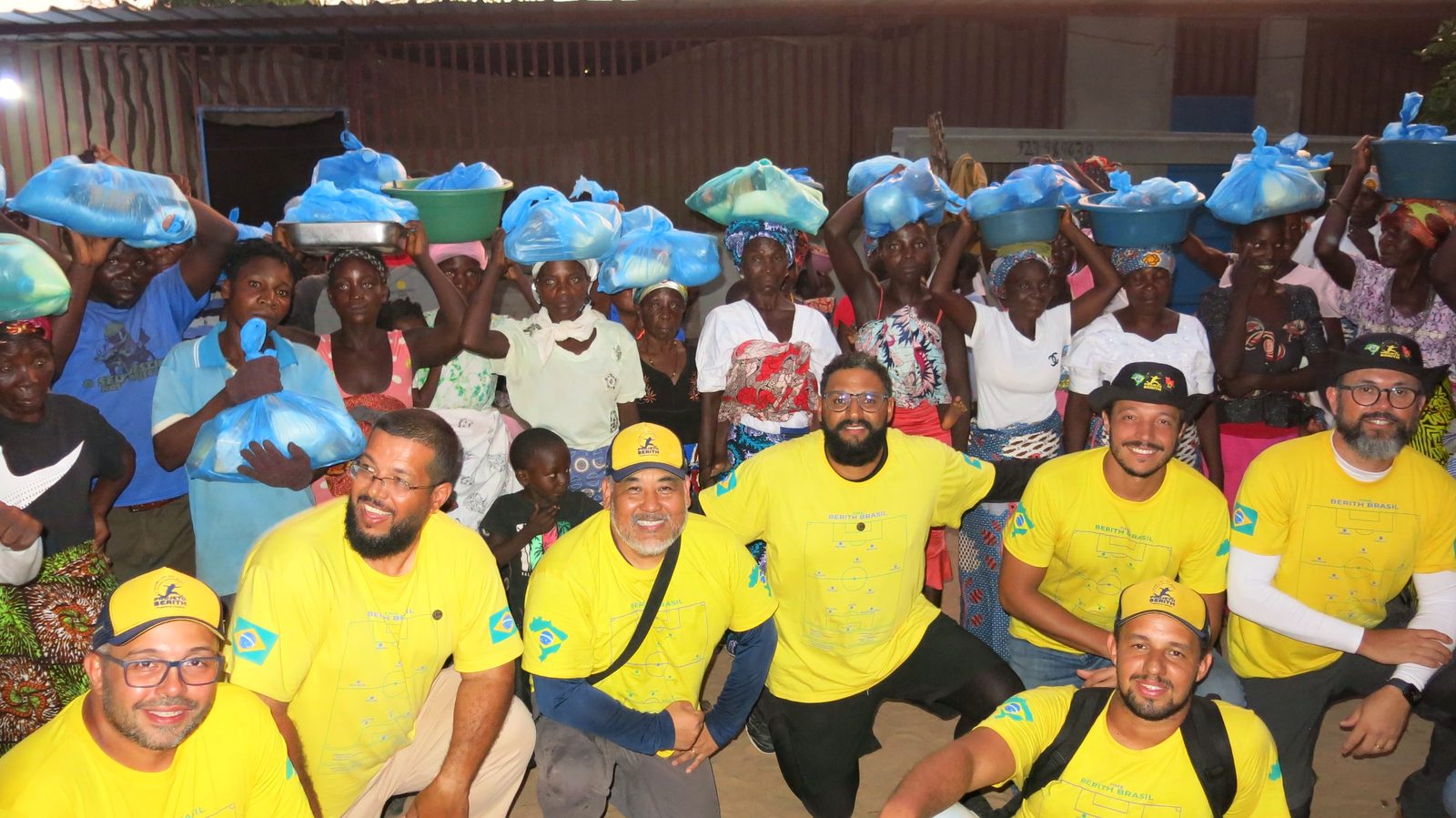 Voluntários do Projeto Berith em Angola